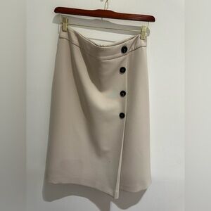 Paul Stuart Cream Button-Accent Pencil Skirt MIDI